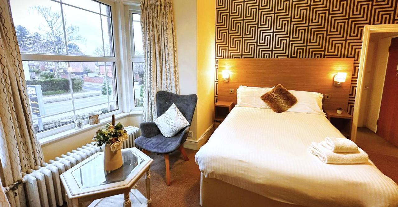 Pine Lodge Hotel & Restaurant แมนส์ฟีลด์ ภายนอก รูปภาพ